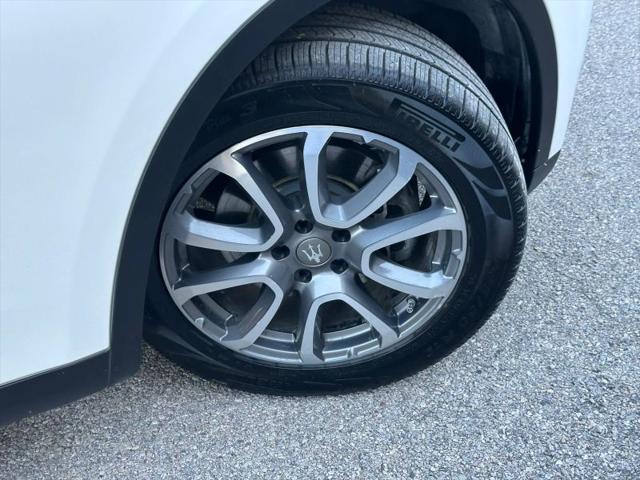 2017 Maserati Levante Base