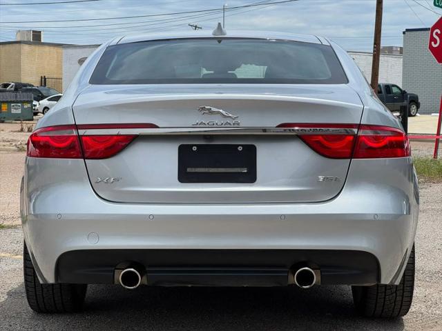 2017 Jaguar XF 35t Prestige
