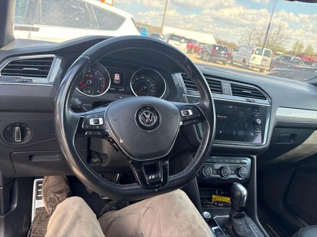 2020 Volkswagen Tiguan 2.0T SE R-Line Black