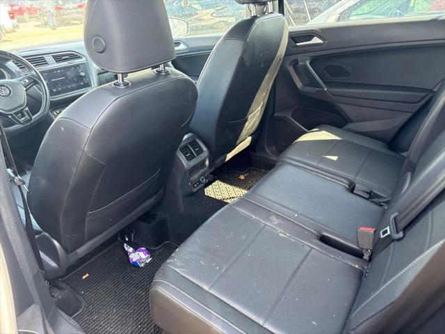 2020 Volkswagen Tiguan 2.0T SE R-Line Black