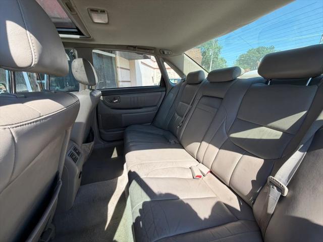 2004 Toyota Avalon XL