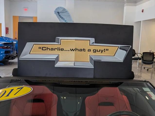 2023 Chevrolet Traverse AWD LT Cloth