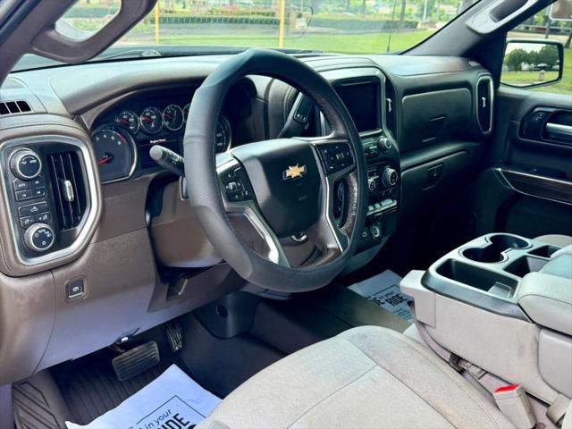 2021 Chevrolet Silverado 1500 4WD Crew Cab Short Bed LT