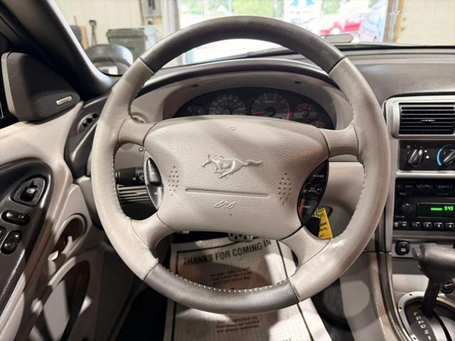 2004 Ford Mustang Base