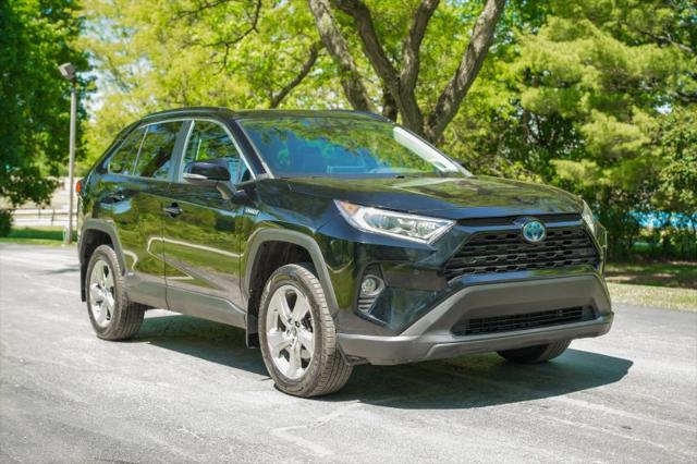 2021 Toyota RAV4 Hybrid XLE Premium