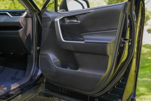2021 Toyota RAV4 Hybrid XLE Premium