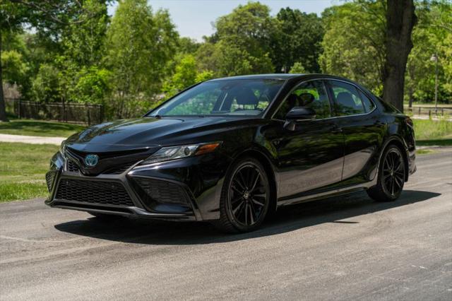 2022 Toyota Camry XSE Hybrid for sale in Barrington, IL