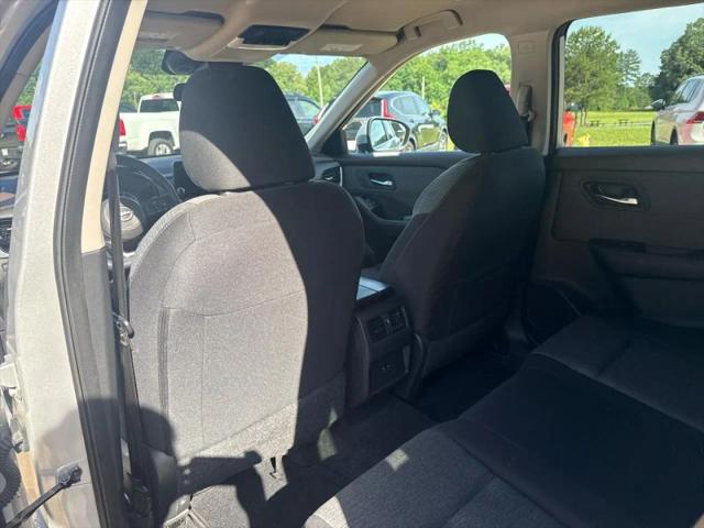 2023 Nissan Rogue SV FWD