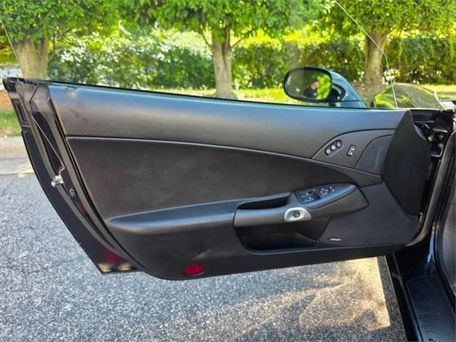 2005 Chevrolet Corvette Base