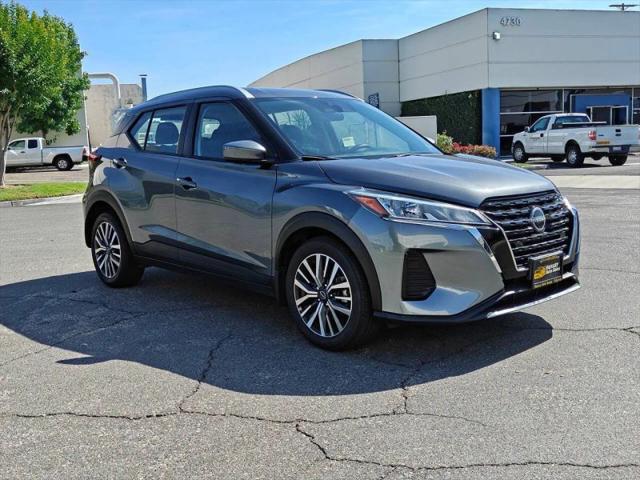 2024 Nissan Kicks SV Xtronic CVT
