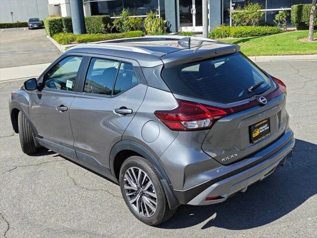 2024 Nissan Kicks SV Xtronic CVT