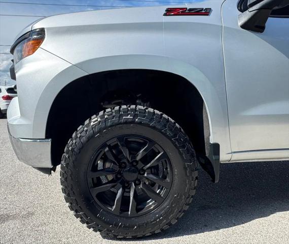 2022 Chevrolet Silverado 1500 4WD Double Cab Standard Bed WT