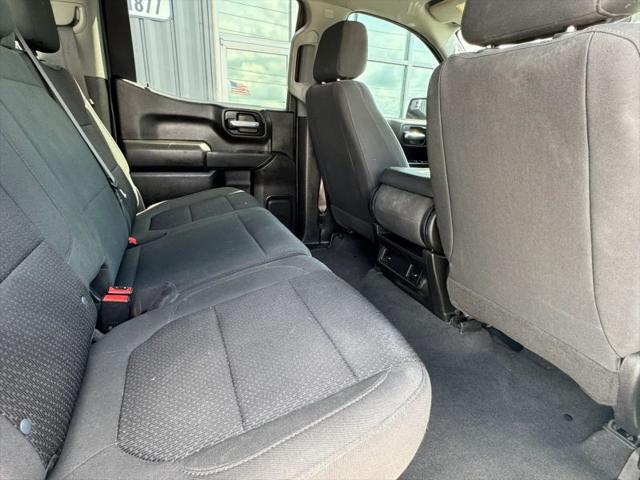 2022 Chevrolet Silverado 1500 4WD Crew Cab Short Bed Custom