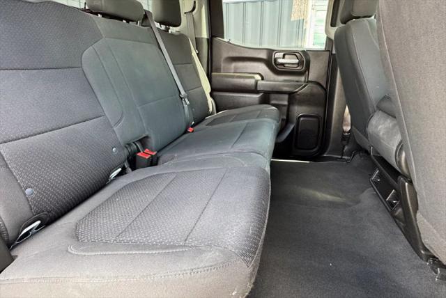 2022 Chevrolet Silverado 1500 4WD Crew Cab Short Bed Custom