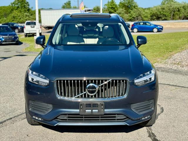 2020 Volvo XC90 T5 Momentum 7 Passenger