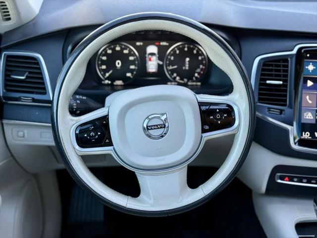 2020 Volvo XC90 T5 Momentum 7 Passenger