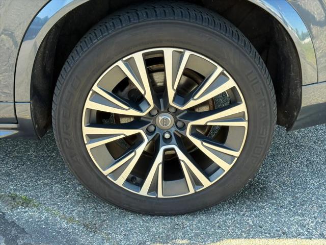 2020 Volvo XC90 T5 Momentum 7 Passenger