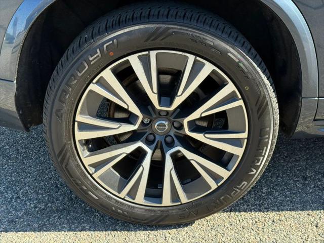 2020 Volvo XC90 T5 Momentum 7 Passenger
