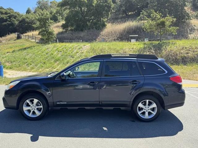 2013 Subaru Outback 2.5i Premium