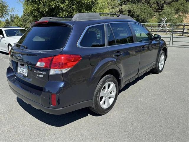 2013 Subaru Outback 2.5i Premium