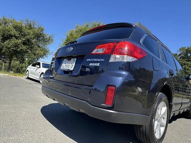 2013 Subaru Outback 2.5i Premium