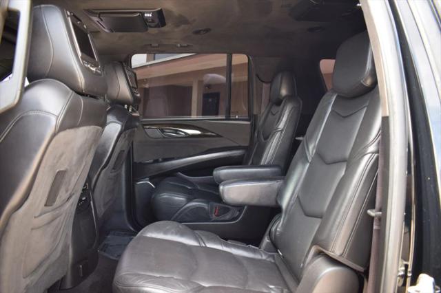 2017 Cadillac Escalade ESV Platinum