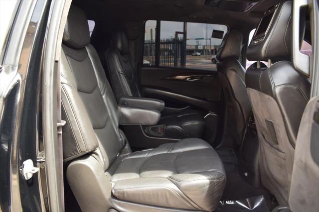 2017 Cadillac Escalade ESV Platinum