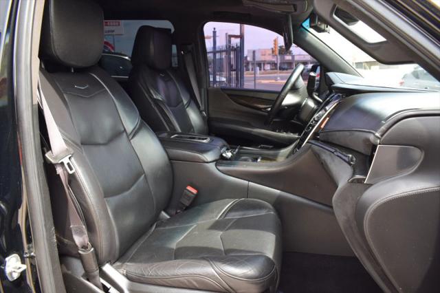 2017 Cadillac Escalade ESV Platinum