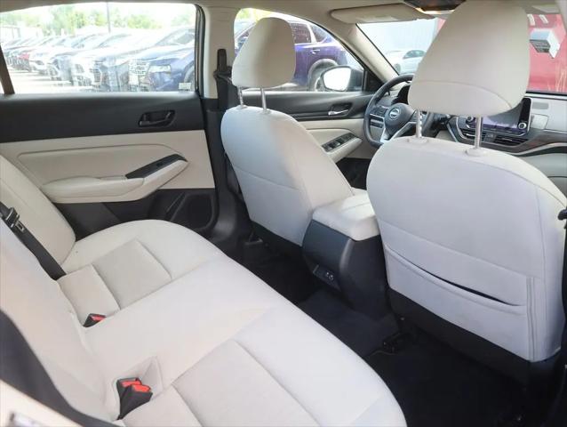 2025 Nissan Altima SV FWD