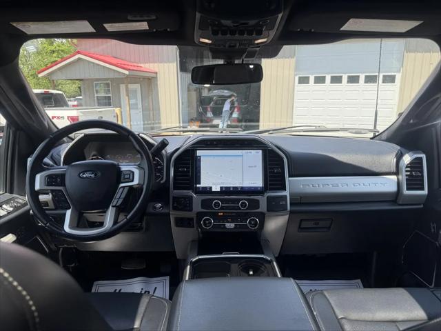 2022 Ford F-350 LARIAT