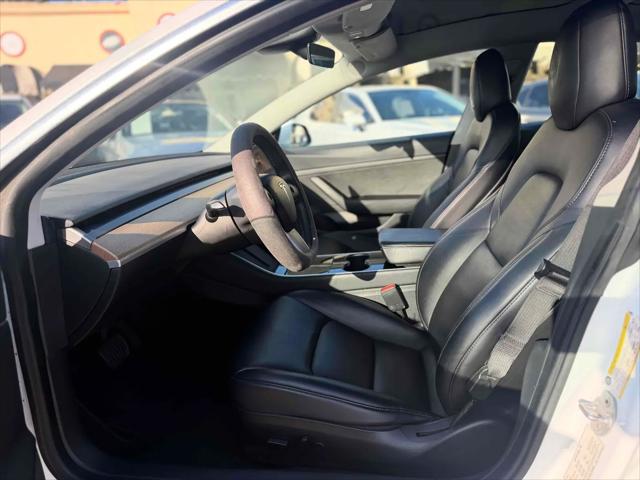 2020 Tesla Model 3 Standard Range Rear-Wheel Drive