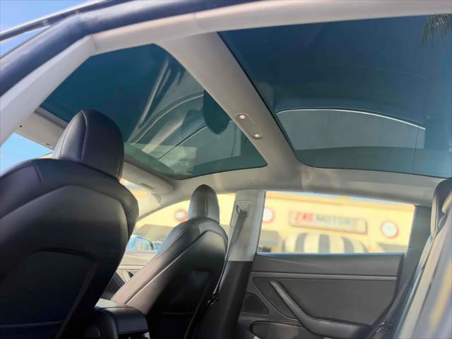 2020 Tesla Model 3 Standard Range Rear-Wheel Drive