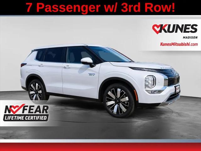 2026 Mitsubishi Outlander PHEV SE S-AWC for sale in Madison, WI
