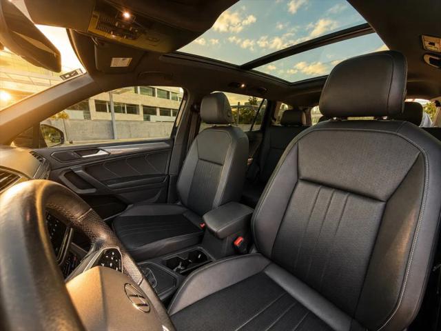2022 Volkswagen Tiguan 2.0T SE R-Line Black
