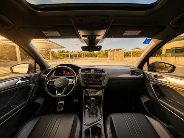 2022 Volkswagen Tiguan 2.0T SE R-Line Black