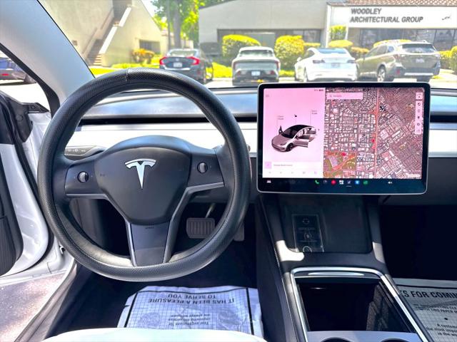 2021 Tesla Model 3 Standard Range Plus Rear-Wheel Drive