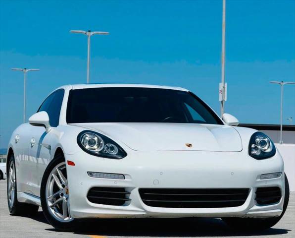 2016 Porsche Panamera Edition