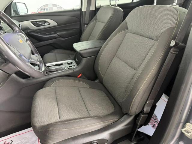 2020 Chevrolet Traverse AWD LT Cloth