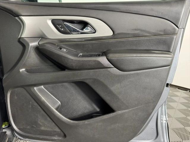 2020 Chevrolet Traverse AWD LT Cloth