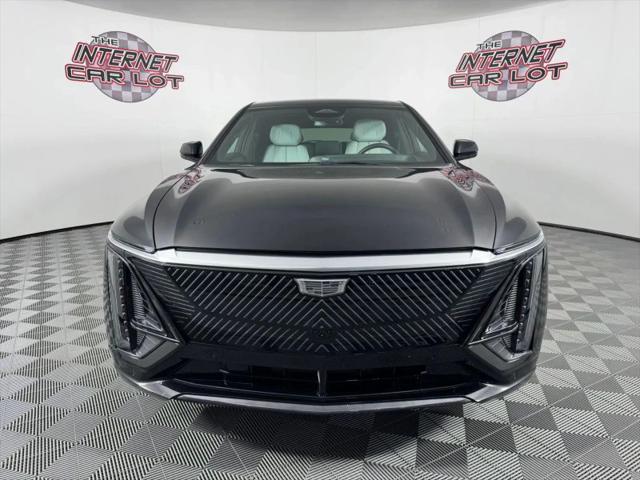 2024 Cadillac iQ Luxury w/1SC