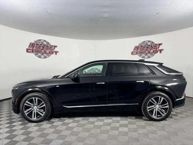 2024 Cadillac iQ Luxury w/1SC