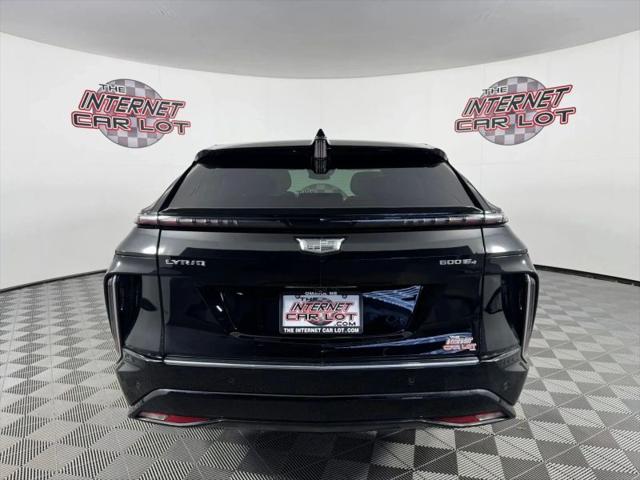 2024 Cadillac iQ Luxury w/1SC