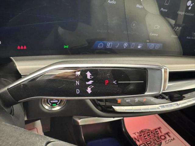 2024 Cadillac iQ Luxury w/1SC