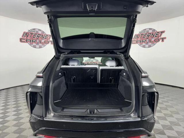 2024 Cadillac iQ Luxury w/1SC
