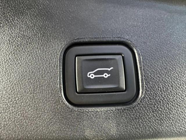 2024 Cadillac iQ Luxury w/1SC