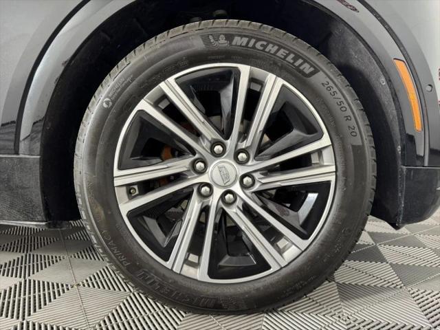 2024 Cadillac iQ Luxury w/1SC
