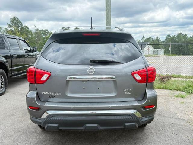 2018 Nissan Pathfinder SL
