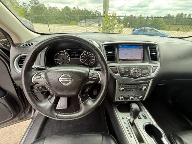 2018 Nissan Pathfinder SL