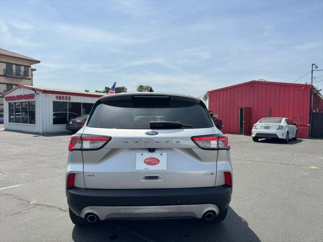 2020 Ford Escape SE