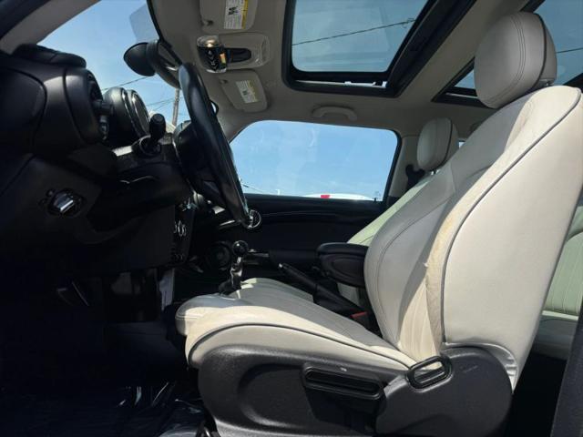 2016 MINI Hardtop Cooper S